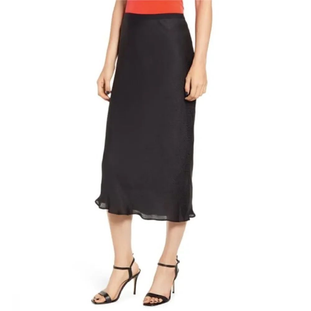 Chelsea 28 Black Lined MIDI Skirt Size Small